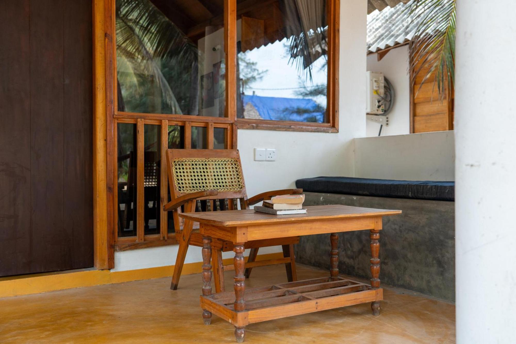 Sand Dune Beach Resort & Surf Camp Arugam Bay Eksteriør billede